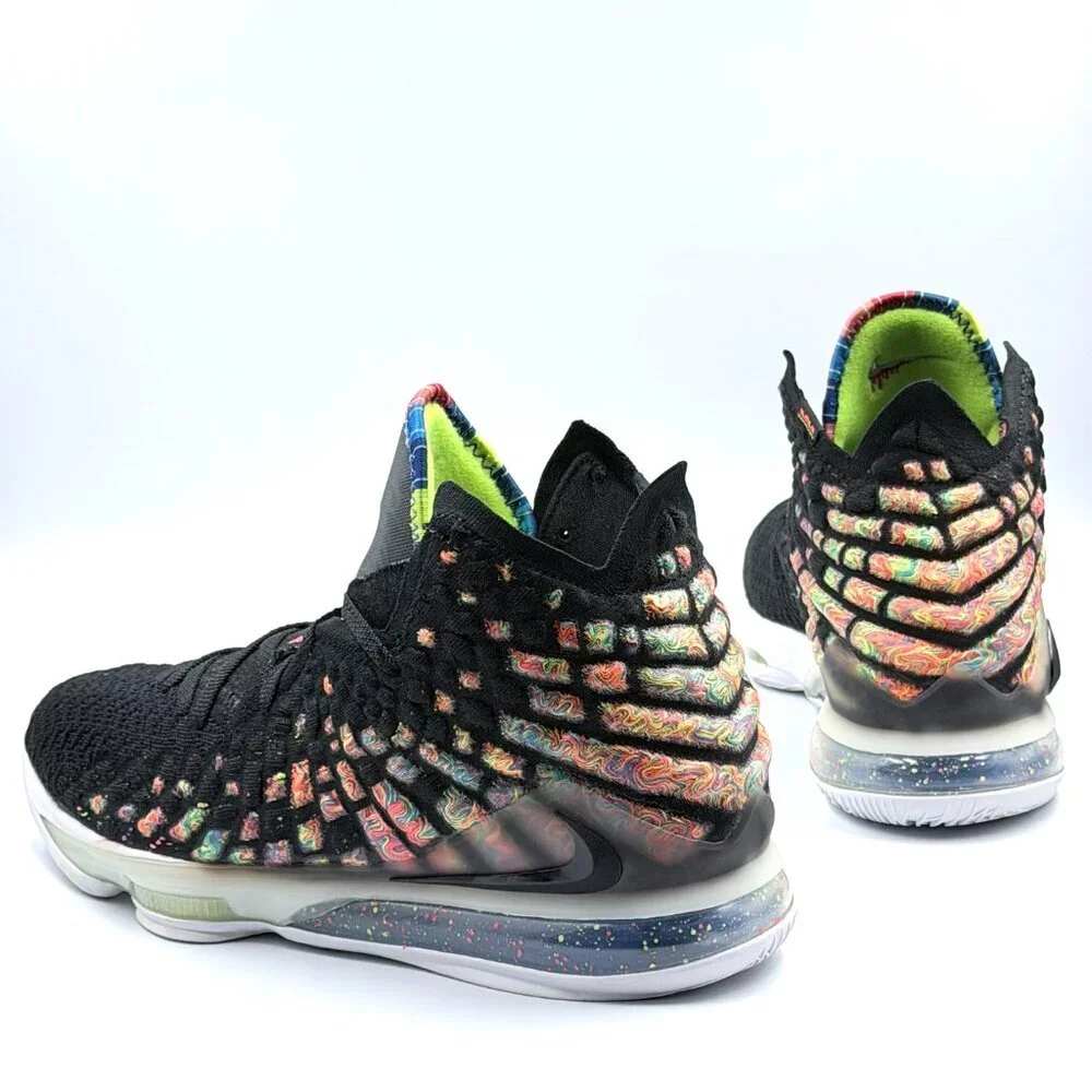 Nike lebron 17